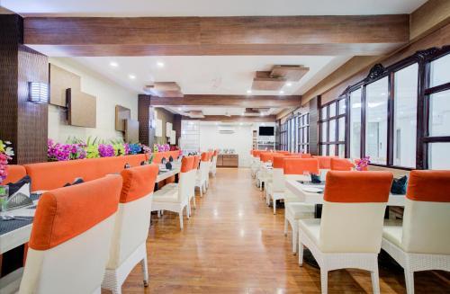 Hotel Mahadev Palace