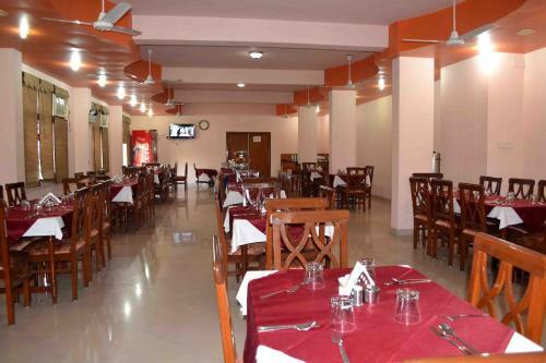 Hotel The Imperial Kushinagar