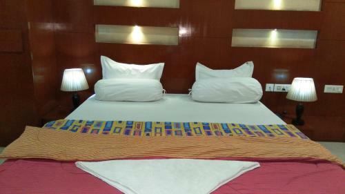 Hotel Banerjee Inn , City Center