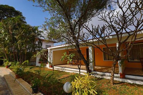 Hotel Manas Lifestyle Resort