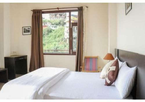 Breath-taking Valley View Rooms In Shimla