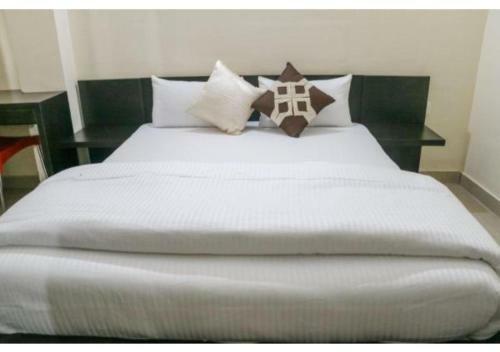 Breath-taking Valley View Rooms In Shimla
