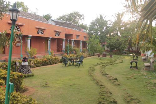 Hotel Chettinadu Court- Heritage View