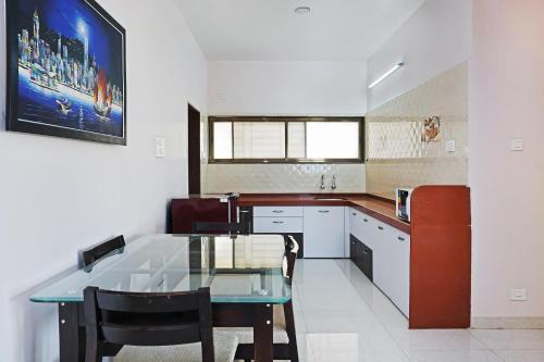 Hotel House Khas Pranaam Apartment