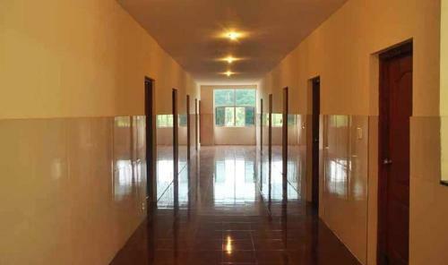 Hotel Sathya Garden Resort