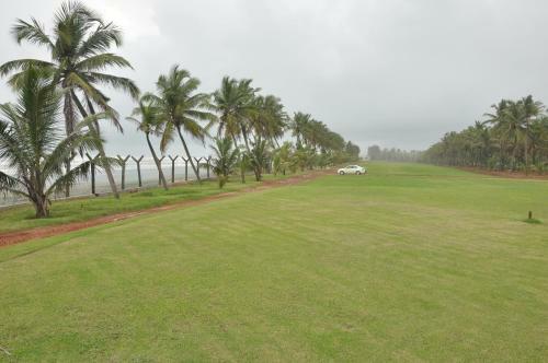 Hotel Rns Golf Resort & Nature Cure Centre