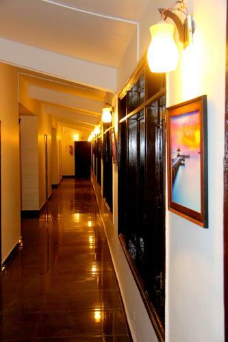 Hotel Vasant Palace Mussoorie Mallroad