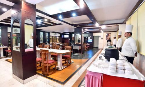 Hotel Dynasty Resort