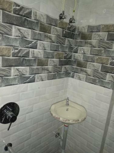 Hotel M.l.c.deluxe
