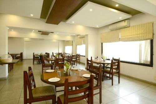 Hotel Crimson Park Shripriya-nathdwara