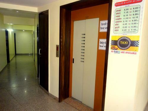 Hotel Shivansh Inn By Sky Stays