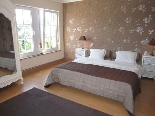 Holiday Home Au Pied Du Chateau de Bouillon Bouillon