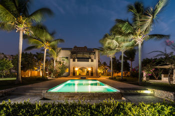 Juweira Boutique Hotel
