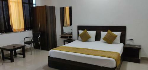 Om Hotel