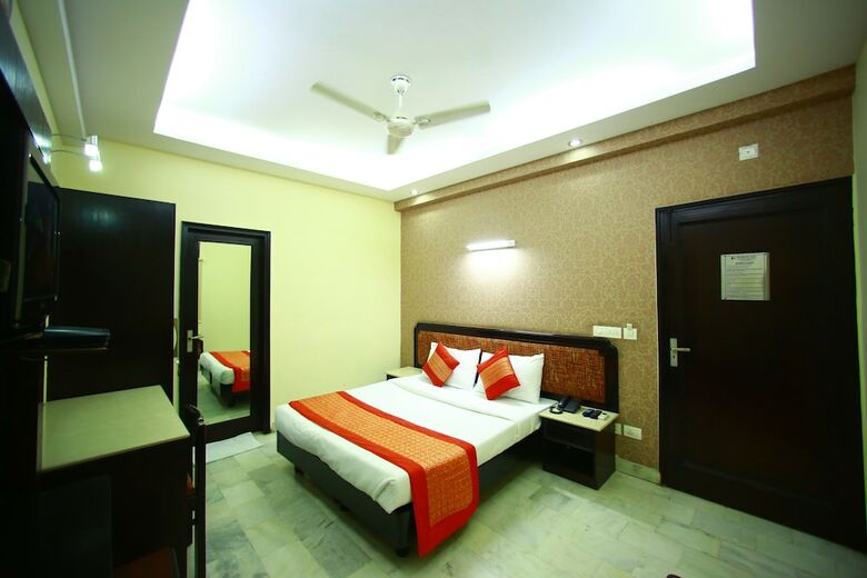 Hotel Sundeep Inn