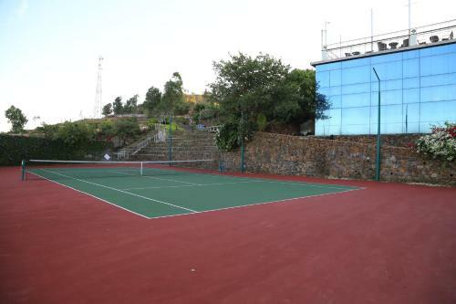 Ravine Hotel