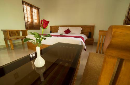 Hotel Yamunatheeram