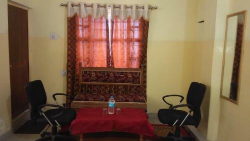 Hotel Anupam