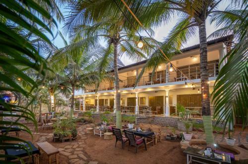 Hotel Crystal Goa Emerald Edition