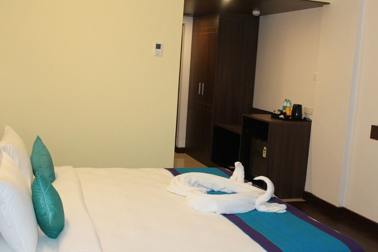 Keys Select Hotel Aqua Green