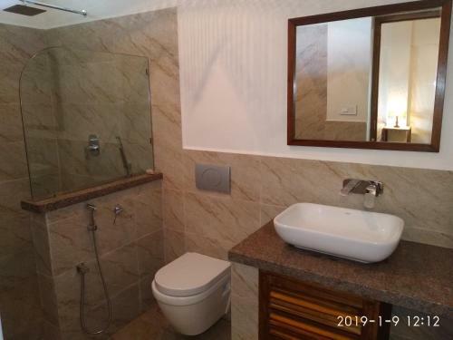 Hostal Isai Ambalam Guest House