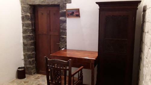 Hostal Isai Ambalam Guest House