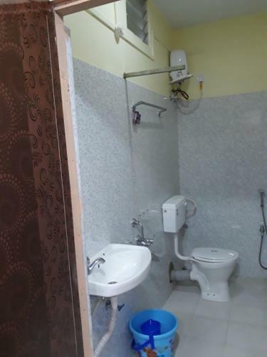 Hostal Om Guest House