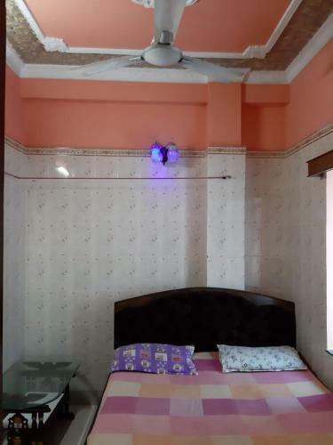 Hotel Goroomgo Sureswory Pampa Puri