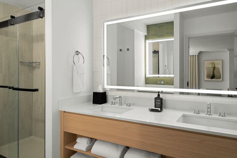 Hotel Sheraton Sand Key Resort