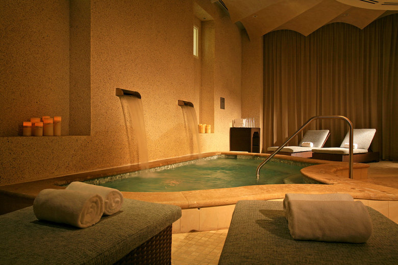 Hotel Sandpearl Resort