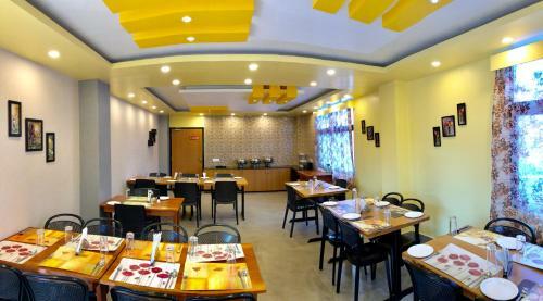 Hostal Orange Homestay