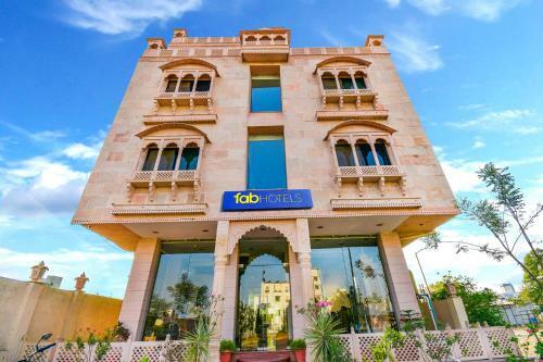 Fabhotel Paradise For You