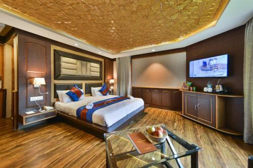 Hotel Village Walk