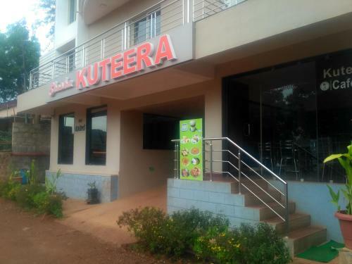 Lodge Shesha Kuteera