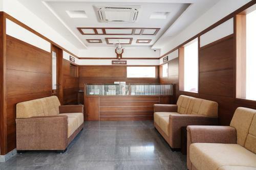 Hotel Adithya Nest