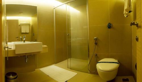 Kvm Hotels Srirangam
