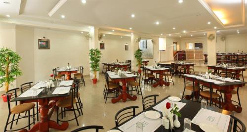 Hotel Sandra Palace