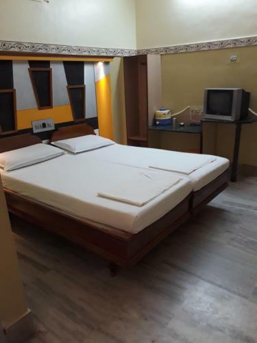 Hotel Krishna Lodge