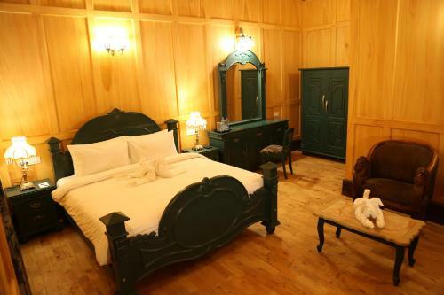 Hotel Vinnca West Downs Heritage Resort