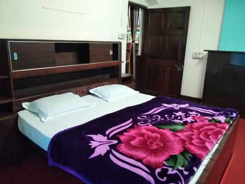 Villa Ooty Castle Bungalow