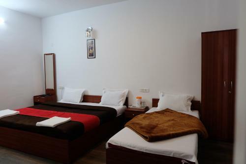 Hotel Rosepark Residency