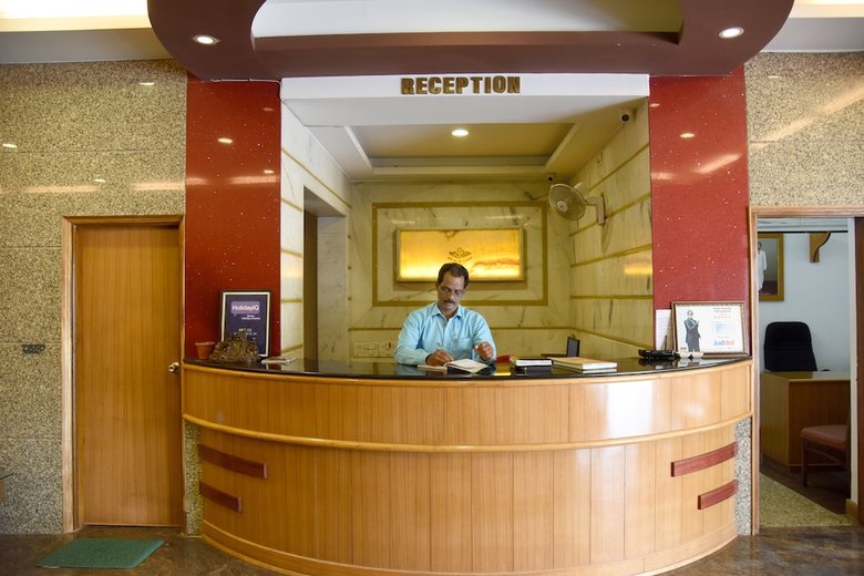 Hotel Sharada International