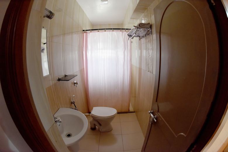 Hotel Sharada International