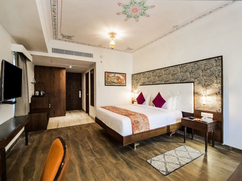 Hotel Bamboo Saa Resort & Spa