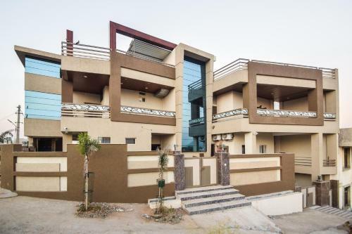 Apartamentos Premium 1br Stay Near Udaipur Central
