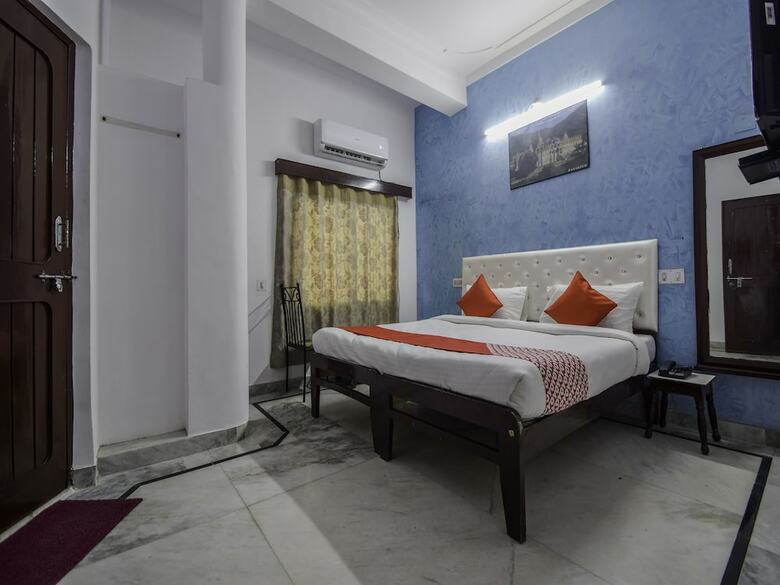 Hotel Fabexpress Mewar Darshan