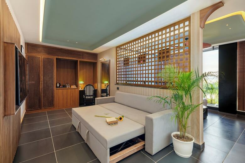 Hotel Viaan