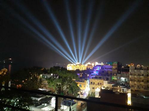 The Hostel Crawl