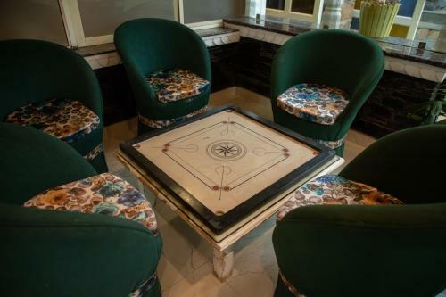 Hotel Gazebo Inn Resort Udaipur