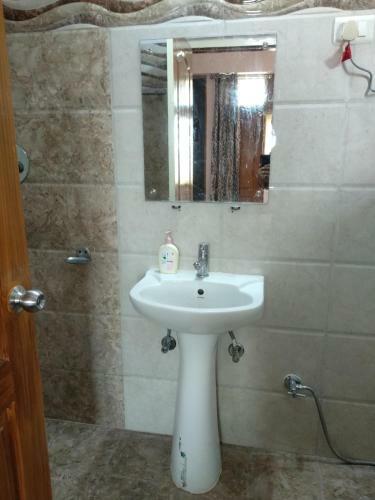 3 Bhk Ganges View Apartment